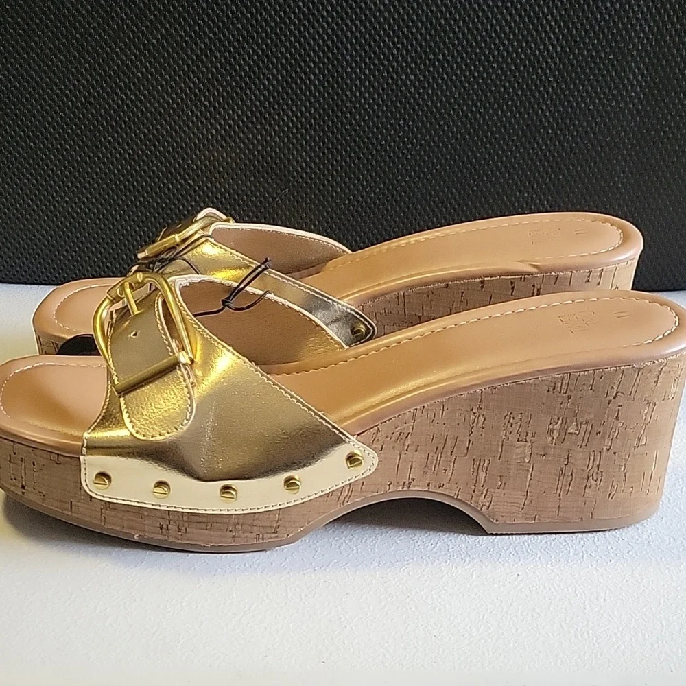Gold Platform Sandals New